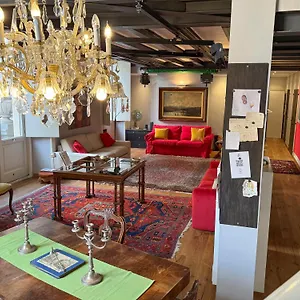 T-loft , Génova Itália